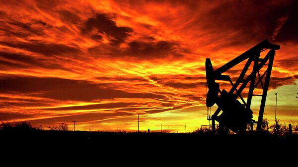 Mercado petrolero ignora propuesta suramericana de recortar la producción - Sputnik Mundo