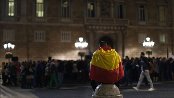 Manifestación a favor de la integridad de España en Barcelona - Sputnik Mundo