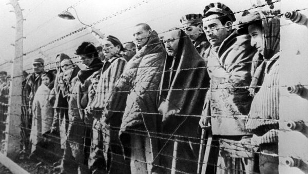 Presos del campo de concentración de Auschwitz-Birkenau - Sputnik Mundo
