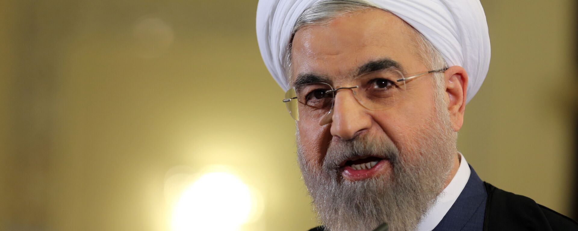 Iranian President Hassan Rouhani speaks during a press conference in Tehran on April 3, 2015. - Sputnik Mundo, 1920, 07.04.2021