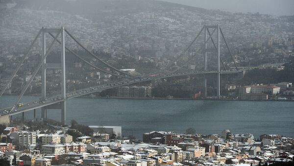 Estrecho del Bósforo en Estambul - Sputnik Mundo