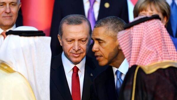 Presidente de Turquía, Recep Tayyip Erdogan, y presidente de EEUU, Barack Obama - Sputnik Mundo