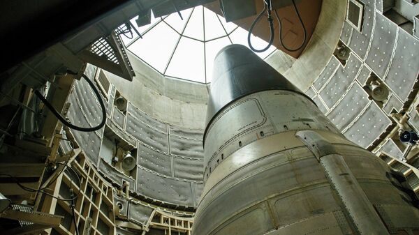 Misil nuclear Titan II (imagen referencial) - Sputnik Mundo
