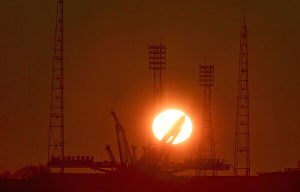 El lanzamiento de la nave espacial Soyuz TMA-19M desde el cosmódromo Baikonur - Sputnik Mundo