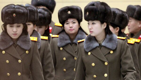 Grupo norcoreano Moranbong en Pekín - Sputnik Mundo