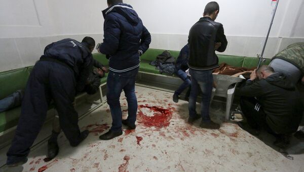 Personas heridas en el hospital de Qamishli - Sputnik Mundo