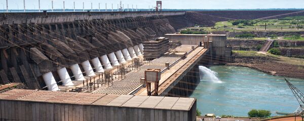 Hidroeléctrica brasileña de Itaipú Hidroeléctrica brasileña de Itaipú - Sputnik Mundo