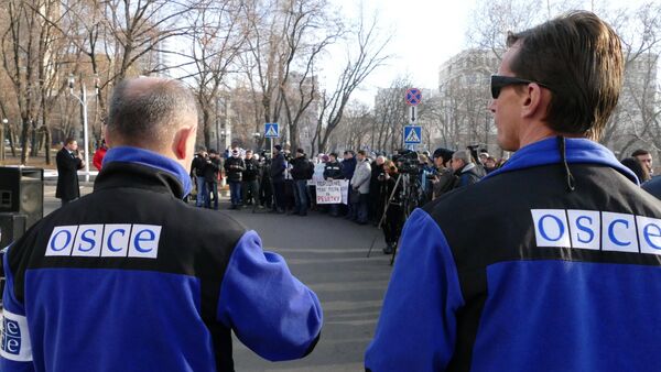 Митинг под лозунгом Услышьте голос Донбасса в Донецке - Sputnik Mundo