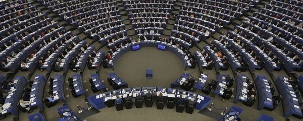Parlamento Europeo en sesión Parlamento Europeo en sesión - Sputnik Mundo