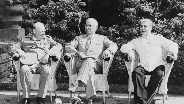 Stalin, Truman y Churchill, Potsdam, 1945 - Sputnik Mundo