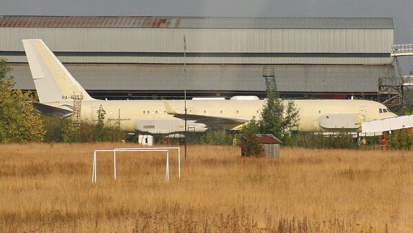 Avión Tu-214 (imagen referencial) - Sputnik Mundo