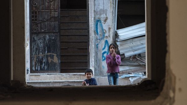 Niños en Alepo - Sputnik Mundo