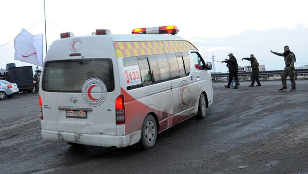 Ambulancia en el lugar del atentado en Damasco - Sputnik Mundo