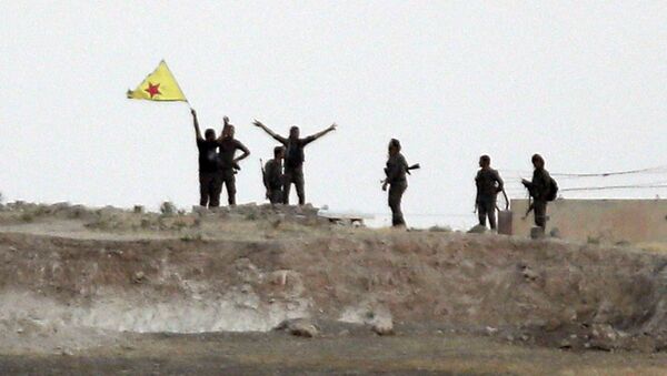 Los kurdos de las Unidades kurdas de Protección Popular (YPG) (archivo) - Sputnik Mundo