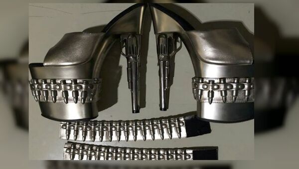 Zapatos pistolas incautados en el aeropuerto de Baltimore-Washington - Sputnik Mundo
