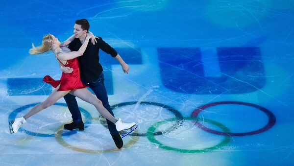 Ekaterina Bobrova y Dmitri Soloviev, campeones de los Juegos Olímpicos de 2014 - Sputnik Mundo