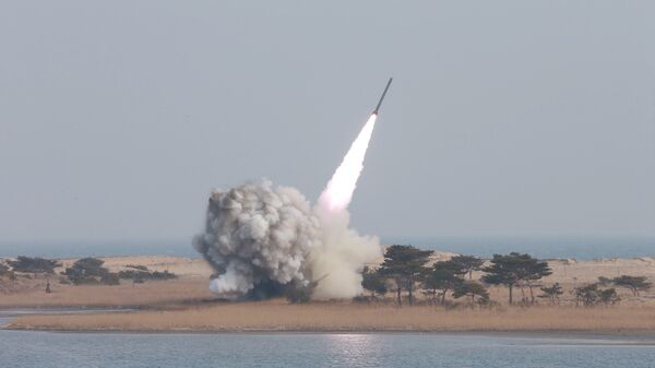 Lanzamiento de cohete en Corea del Norte (archivo) - Sputnik Mundo