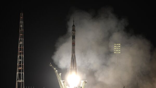 Lanzamiento de la nave espacial Soyuz TMA-20M - Sputnik Mundo