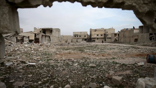 Edificios destruidos en Duma, Siria - Sputnik Mundo