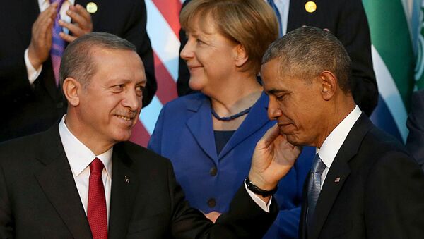 Recep Tayyip Erdogan y Barack Obama (Archivo) - Sputnik Mundo
