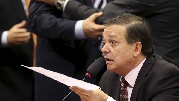 Jovair Arantes, diputado responsable del informe final en la Comisión Especial de Impeachment en la Cámara de los Diputados de Brasil - Sputnik Mundo