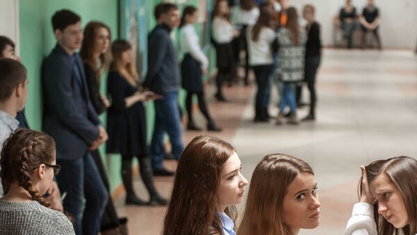 Escolares en una escuela rusa - Sputnik Mundo