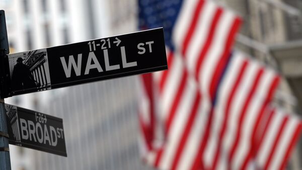 Wall Street y la bandera de EEUU - Sputnik Mundo