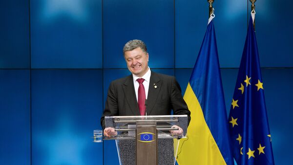 El presidente de Ucrania Petró Poroshenko en Bruselas - Sputnik Mundo