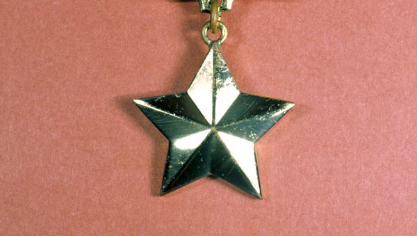 Medalla Estrella de Oro de Héroe de Rusia - Sputnik Mundo