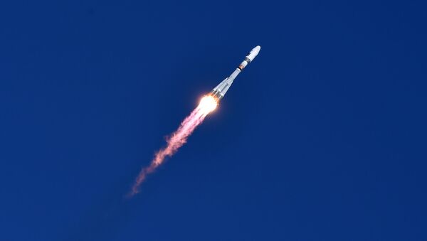 El primer lanzamiento desde el cosmódromo Vostochni - Sputnik Mundo