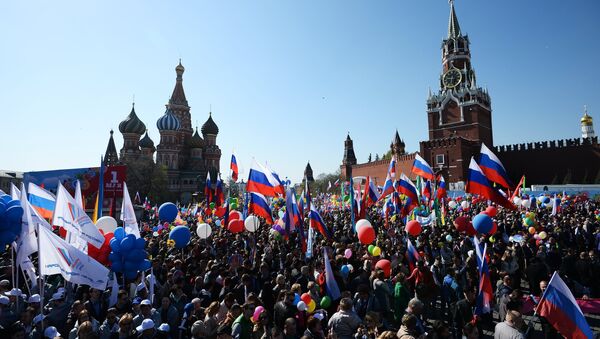 La manifestación del Primero de mayo en la Plaza Roja de Moscú - Sputnik Mundo