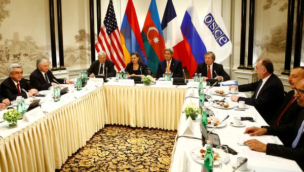 Reunión sobre la situación en Nagorno Karabaj en 2016 (archivo) - Sputnik Mundo