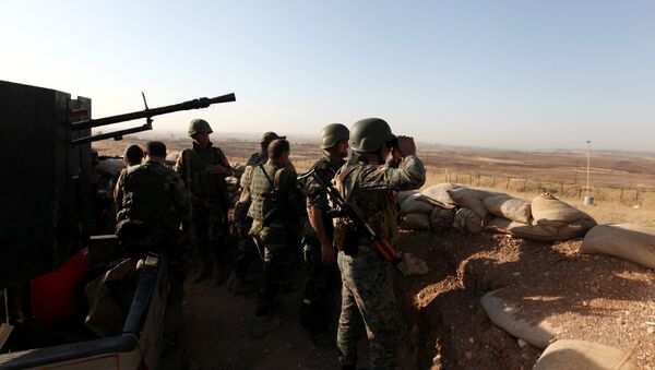 Militantes de Peshmerga cerca de la ciudad de Mosul - Sputnik Mundo