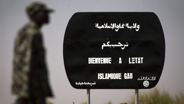 El cartel de Daesh: Bienvenidos al Estado Islámico en Gao, Mali (archivo) - Sputnik Mundo