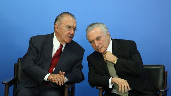 Expresidente de Brasil, José Sarney, y presidente interino, Michel Temer - Sputnik Mundo