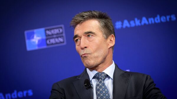 NATO Secretary General Anders Fogh Rasmussen pauses before speaking during a Carnegie Europe think tank event at the Bibliotheque Solvay in Brussels on Monday, Sept. 15, 2014 - Sputnik Mundo