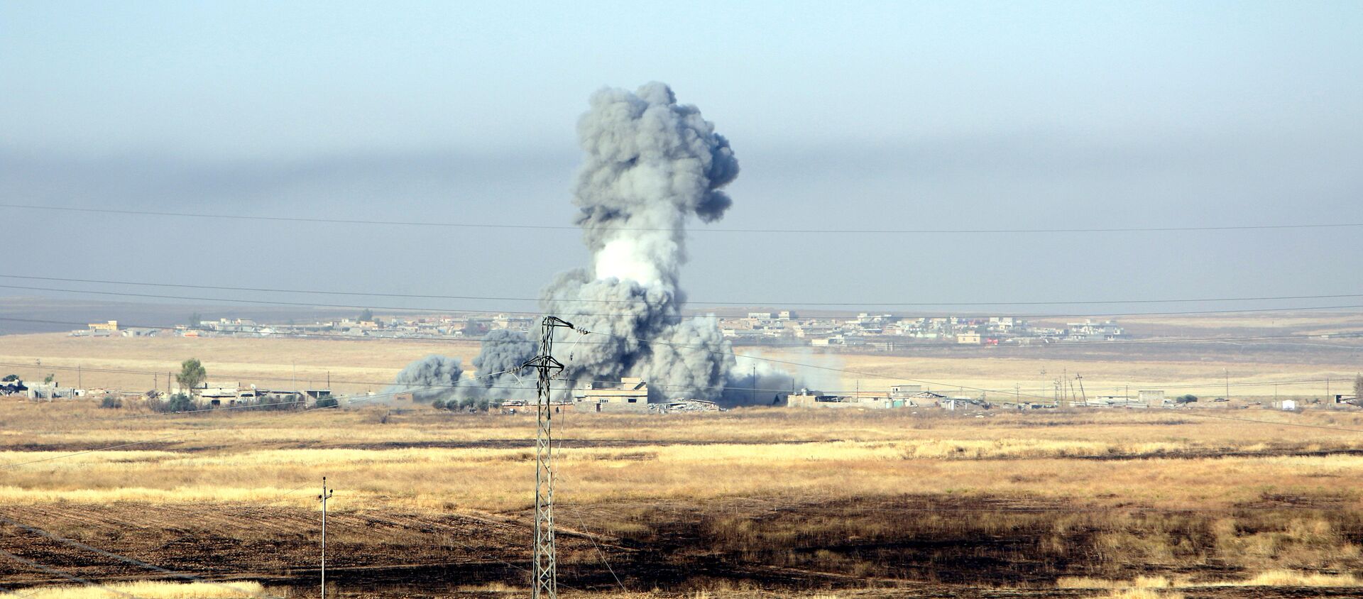 Ataque aéreo contra Daesh de la coalición liderada por EEUU - Sputnik Mundo, 1920, 18.11.2016