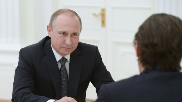 Presidente de Rusia, Vladímir Putin y expresidente del Gobierno de España, José María Aznar - Sputnik Mundo