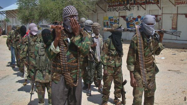 Combatientes de Al Shabab en Mogadiscio, Somalia (archivo) - Sputnik Mundo