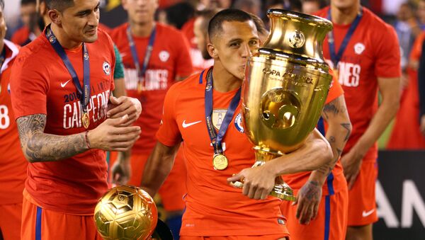 Alexis Sánchez, 'Balón de Oro' de la Copa América - Sputnik Mundo