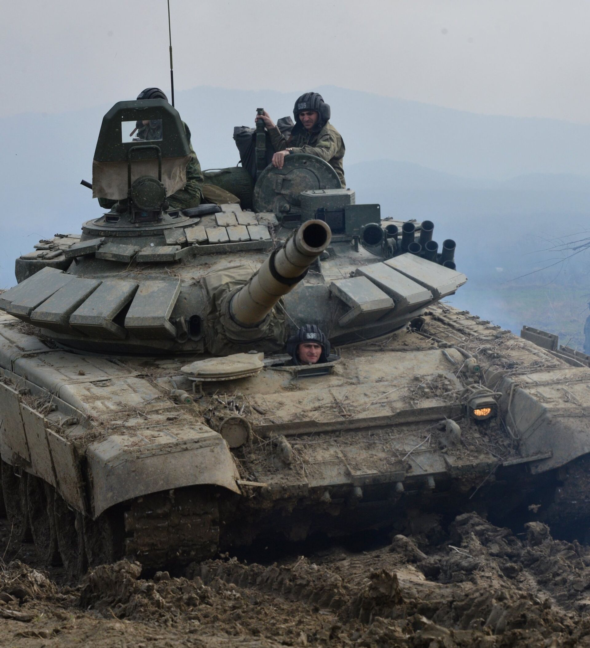 Б т рф. Т-90 В Чечне. Танковые войска т72. Т 72 б3 в Чечне. Танк т 72бм в Чечне.