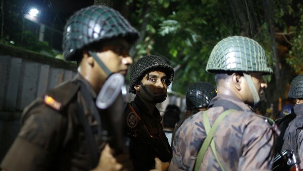 La policía de Bangladés - Sputnik Mundo