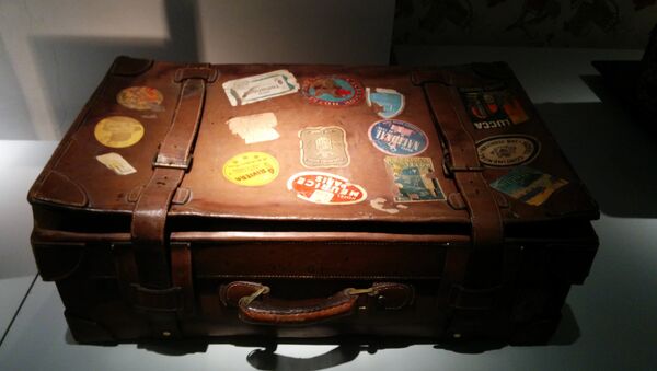 Una maleta (imagen referencial) - Sputnik Mundo
