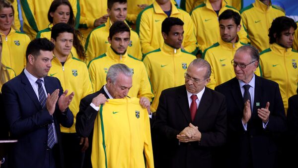 Michel Temer recibió a una parte de la delegación de atletas brasilenos - Sputnik Mundo