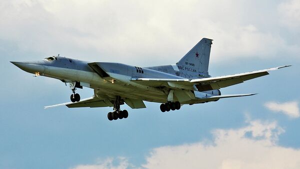 El bombardero ruso Tu-22M3 - Sputnik Mundo