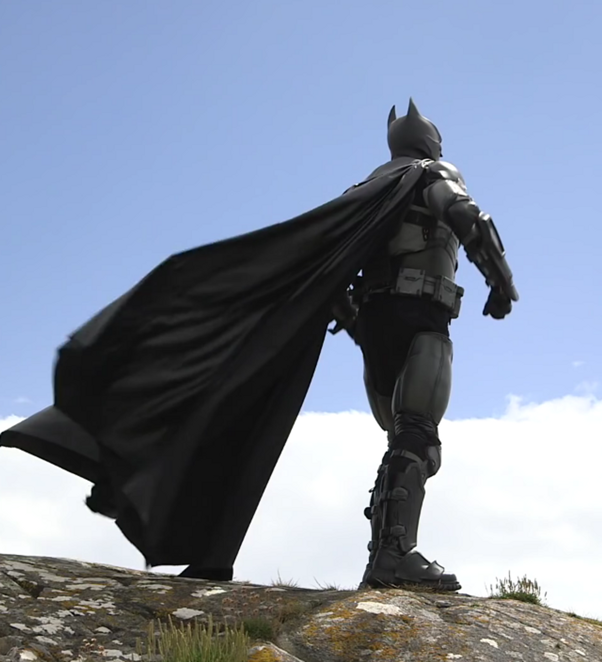 Un Batman real: aficionado al 'cosplay' crea una réplica perfecta del traje  del superhéroe , Sputnik Mundo
