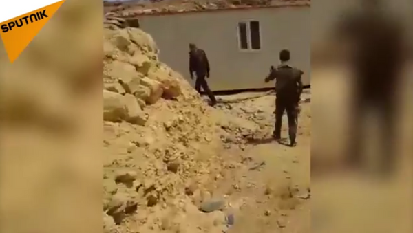 Vídeo: campamento secreto de entrenamiento de la élite de Daesh - Sputnik Mundo