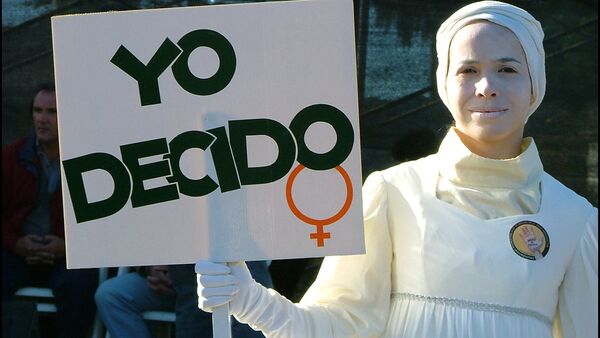 La mujer en la protesta a favor de los abortos (archivo) - Sputnik Mundo