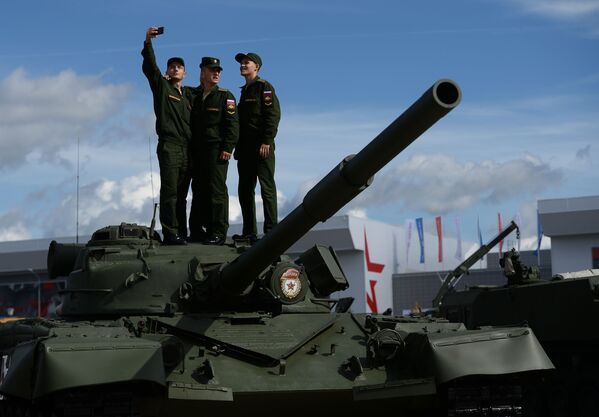 Army 2016: las armas más sofisticadas del Ejército ruso en una exposición - Sputnik Mundo