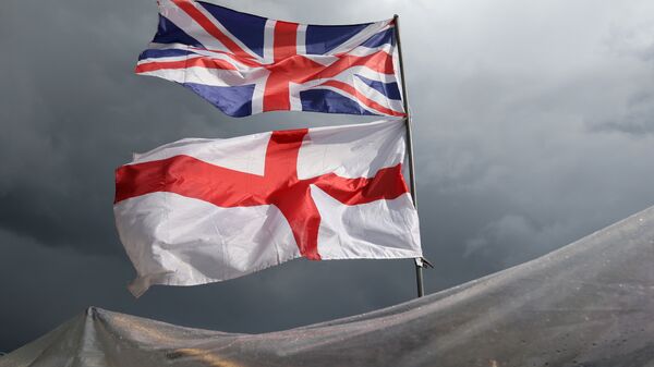 La bandera del Reino Unido y la Irlanda del Norte - Sputnik Mundo